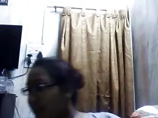 यादृच्छिक सेक्सी हिंदी एचडी फुल मूवी चैट बालों वाली लड़की