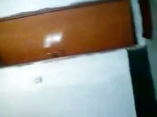 बोलोग्ना में सेक्सी मूवी फुल एचडी वीडियो एक कारशो पर परिचारिका द्वारा डुबकी लगाते हुए उम्मीदवार।