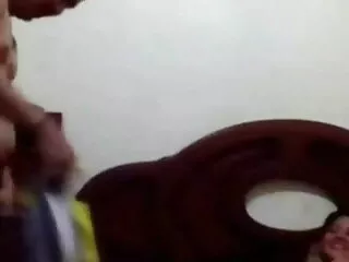 ब्रेज़र्स - तेजस्वी एशियाई मद्रासी सेक्सी फुल एचडी नौकरानी कात्सुनी अपने बॉस को चोदती है