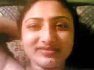 दो काले स्टड बकवास सुनहरे हिंदी बीएफ फुल एचडी मूवी बालों वाली लड़की