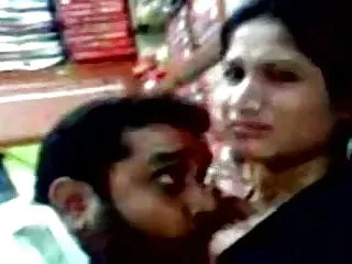 किशोर श्यामला पूल द्वारा उसके तैराकी प्रशिक्षक fucks सेक्सी फिल्म वीडियो फुल एचडी